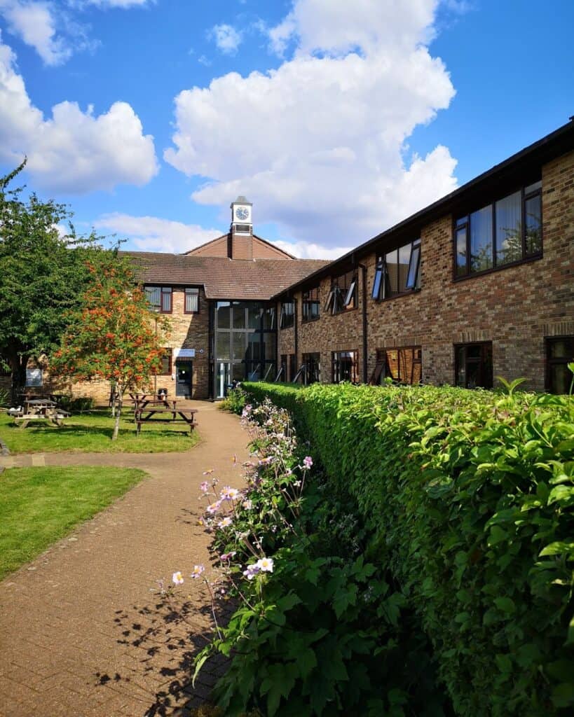 Picture of outside the Rufus Centre building